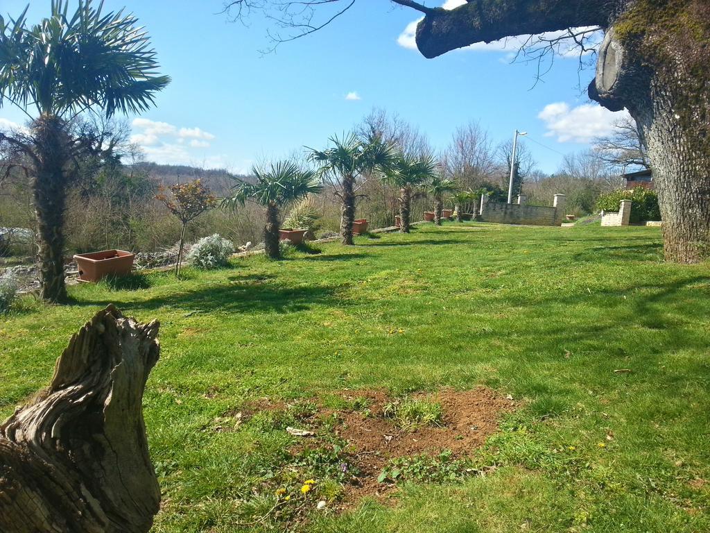 Villa Lara Karojba Quarto foto