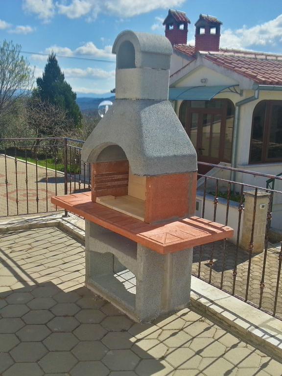 Villa Lara Karojba Quarto foto