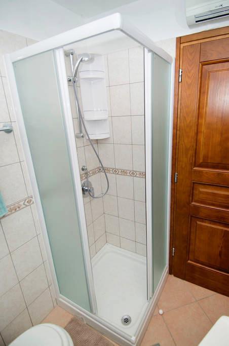 Villa Lara Karojba Quarto foto